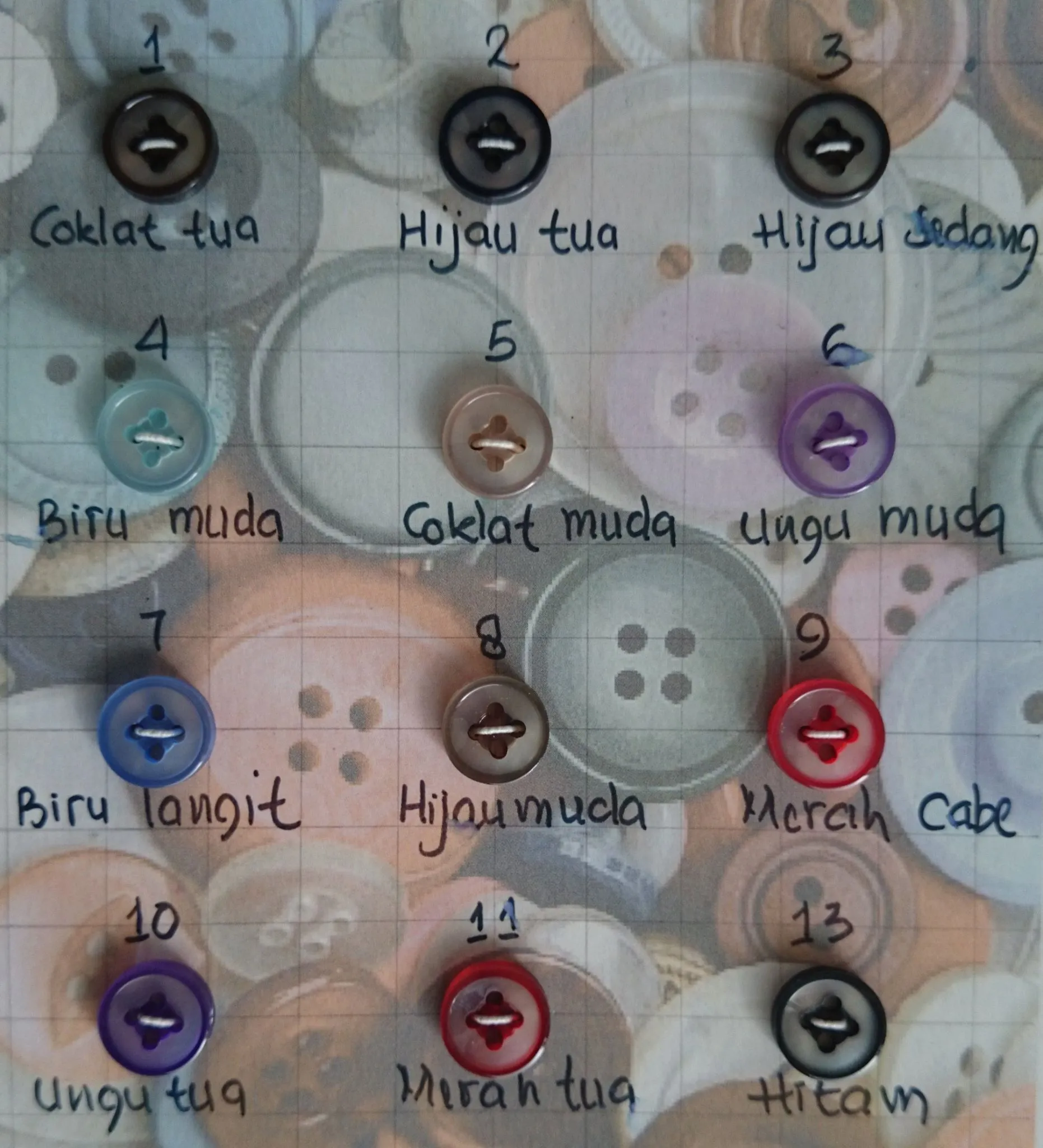 Kancing custom warna natural